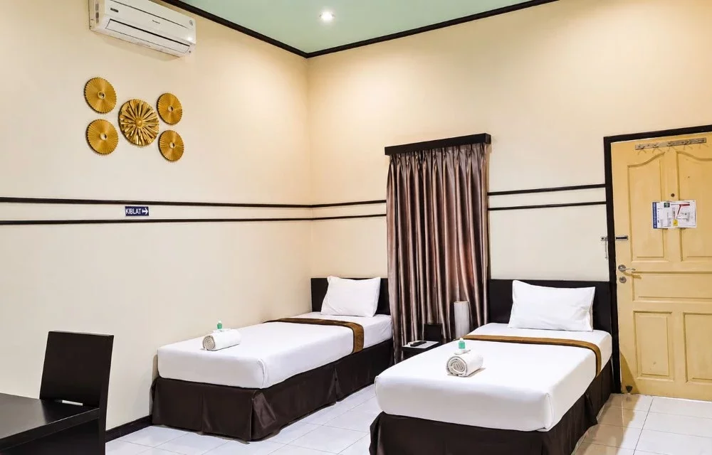 Twin Bed Deluxe Room in Nuha 